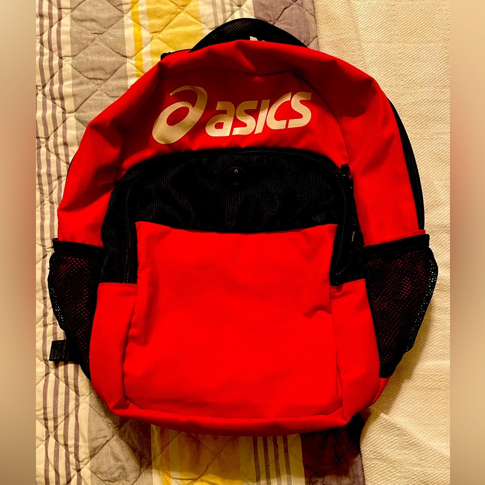 ASICS book bag like new!